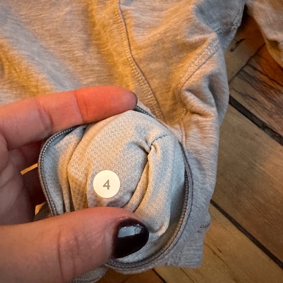 Lululemon Love Some Run Long Sleeve Heathered Light Grey / Heathered Medium Gray - Picture 5 of 5